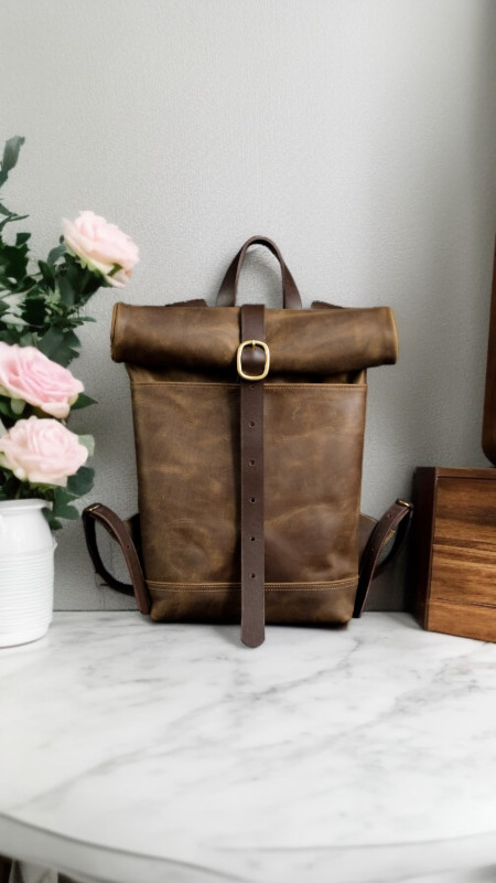 Men's  genuine leather backpacks 9.3